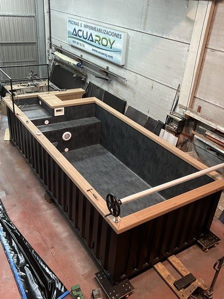 Contenedor piscina Rostande 6 m X 2,4m