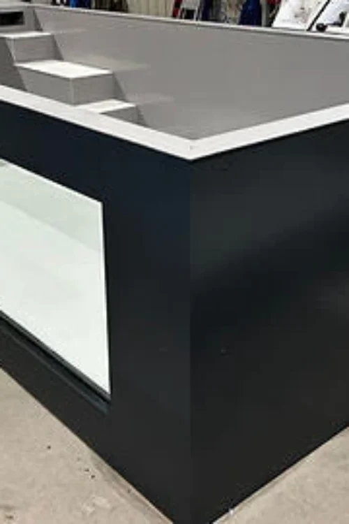 PISCINA DE POLIPROPILENO SOKI DE 6,5 M x 2,5 M CON VENTANA DE 4 M